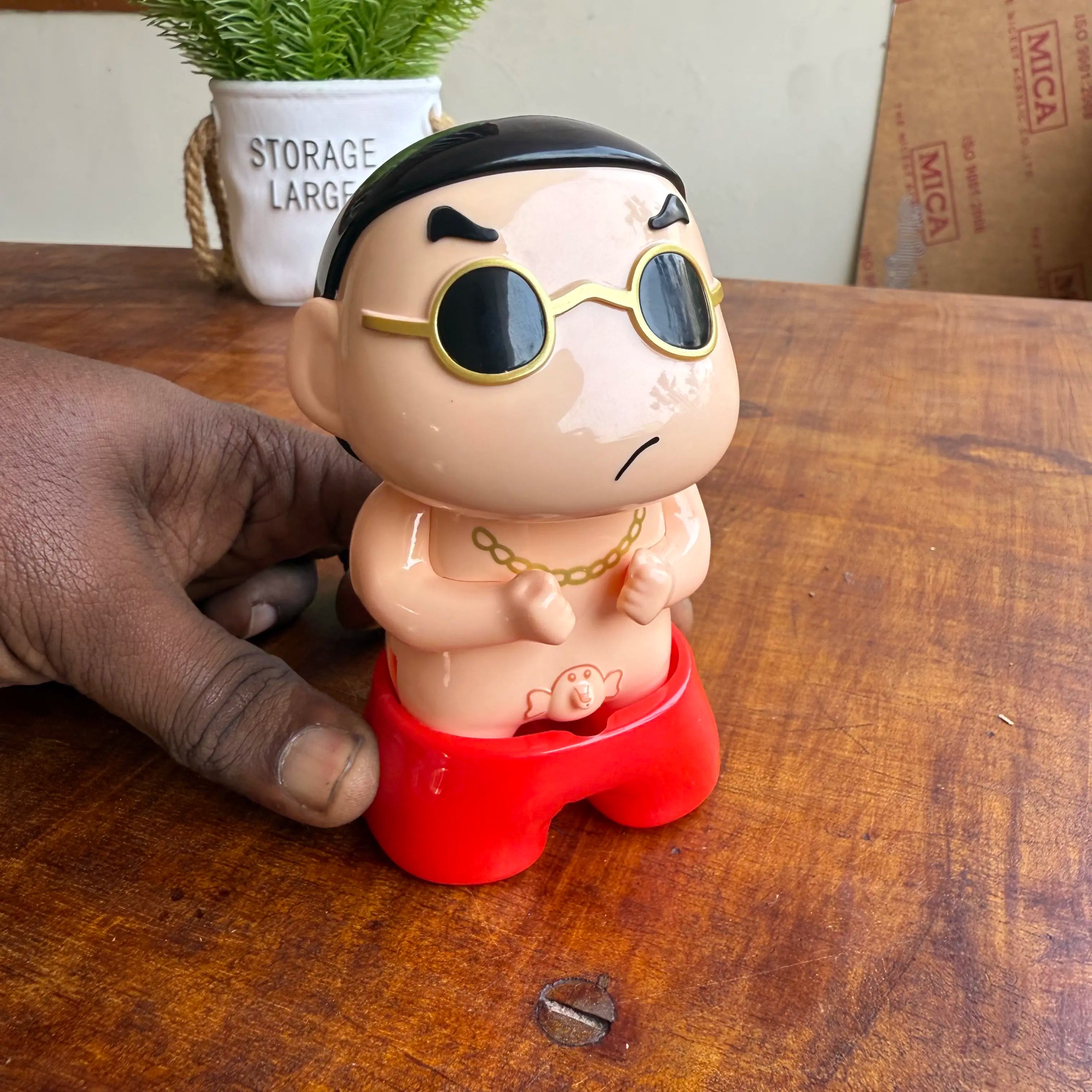 Shinchan prank toy