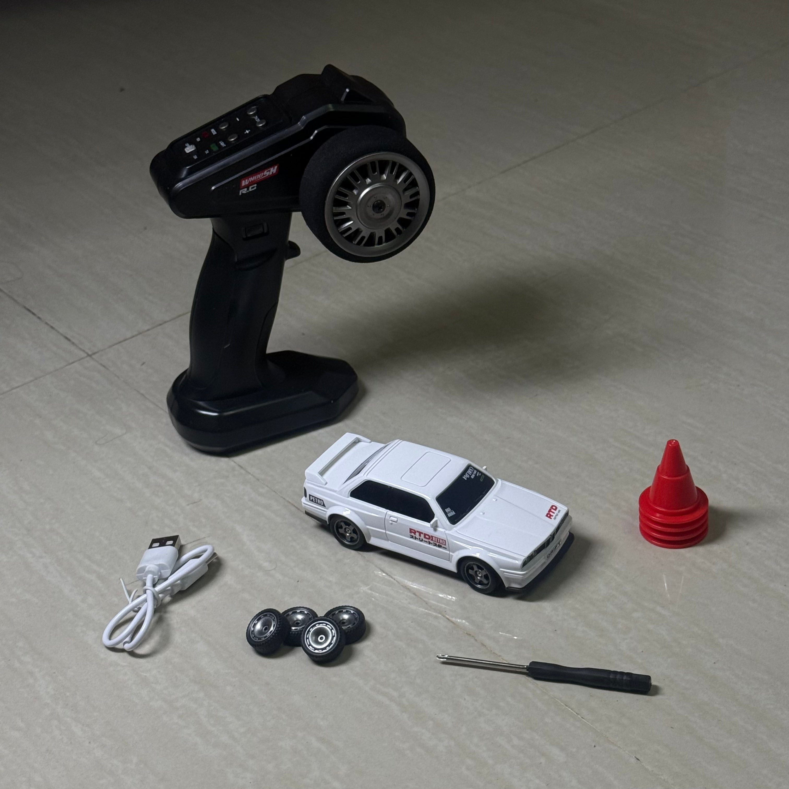 CLASSIC LEGENDS SUPER PREMIUM DRIFT CAR