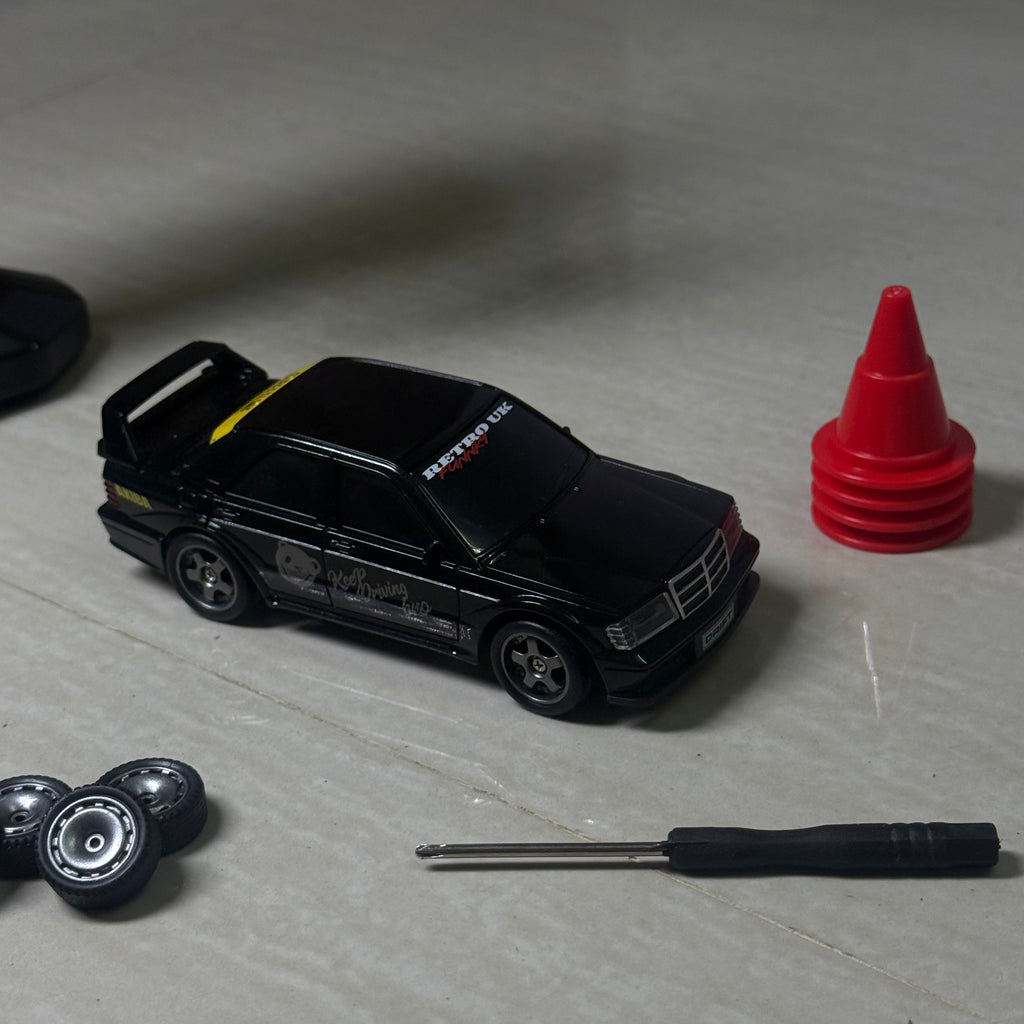 CLASSIC LEGENDS SUPER PREMIUM DRIFT CAR