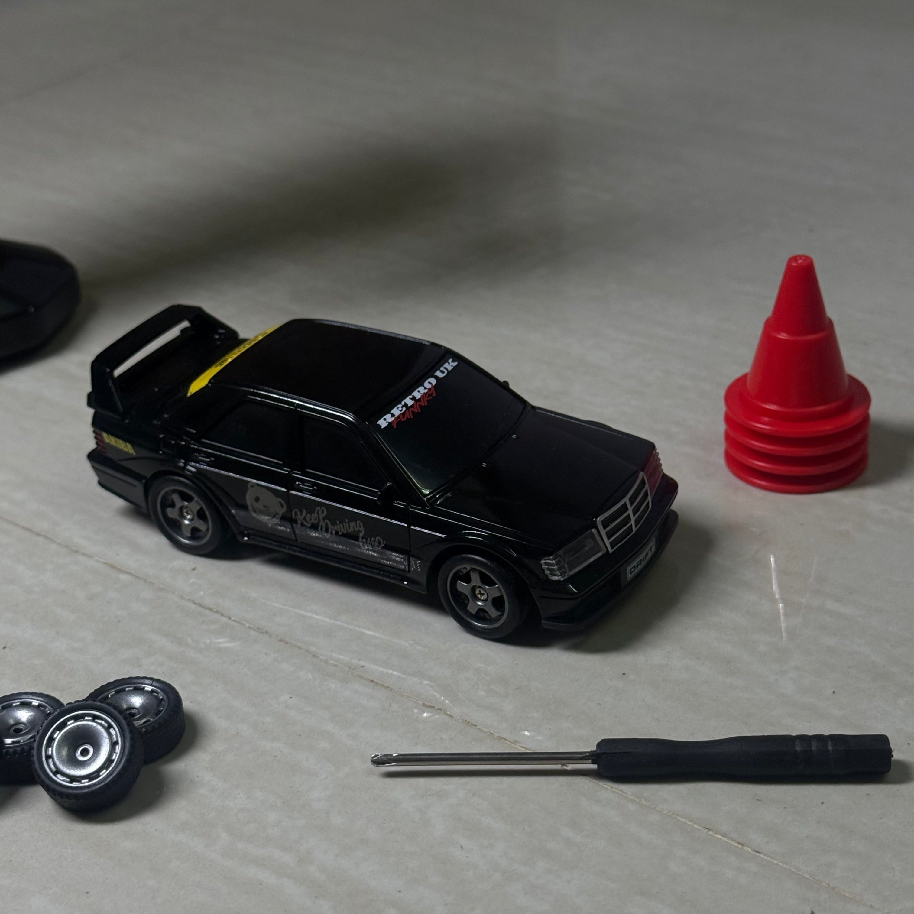 CLASSIC LEGENDS SUPER PREMIUM DRIFT CAR