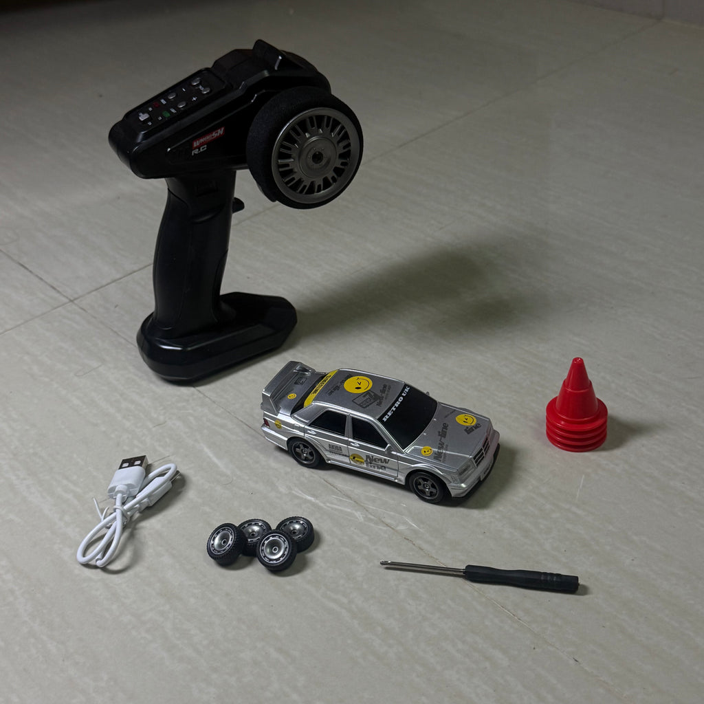 CLASSIC LEGENDS SUPER PREMIUM DRIFT CAR