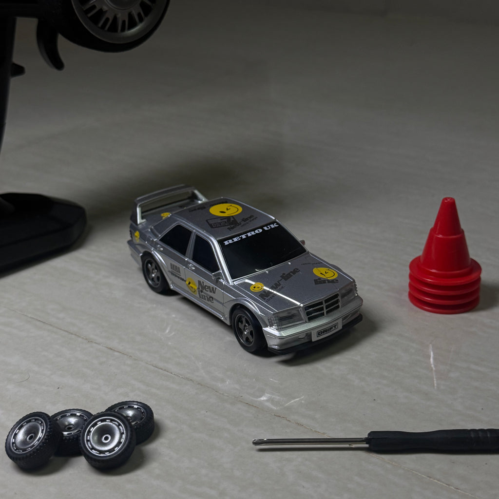 CLASSIC LEGENDS SUPER PREMIUM DRIFT CAR