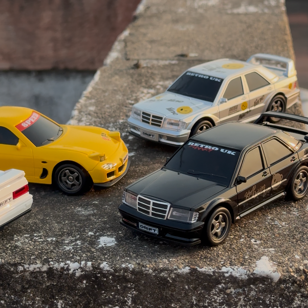 CLASSIC LEGENDS SUPER PREMIUM DRIFT CAR